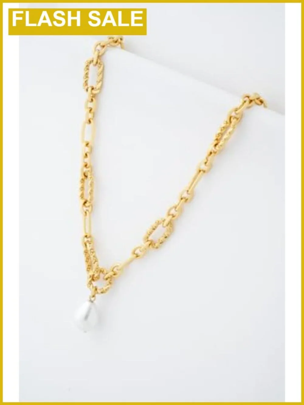 Gold Tone Plated Brass Twisted Chain Pearl Pendant Necklace Carabiner Clasp
